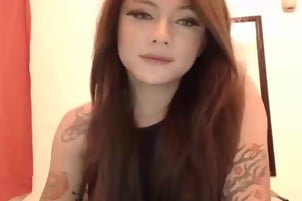 Big cock and big cumshot shemale wanking her dick