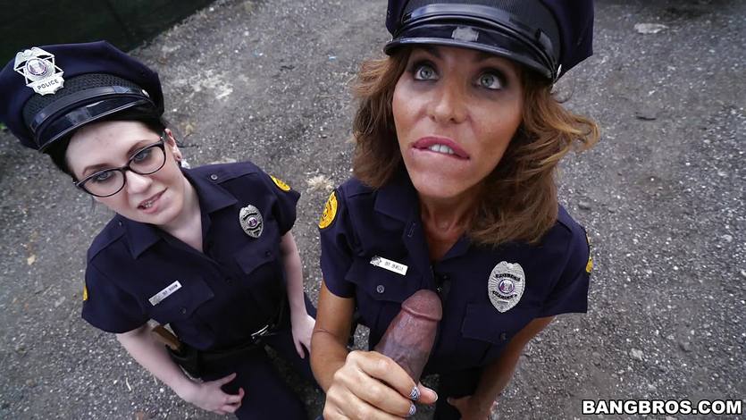 Lyla Lali and Norah Gold get down to business