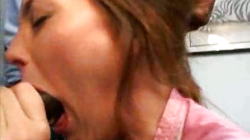 Venus enjoys a double filling from 2 black cocks